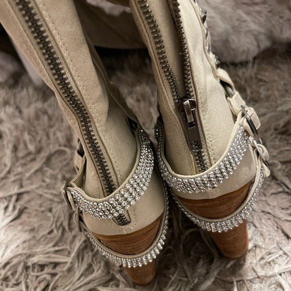 Not Rated high Boots - Picture 14 of 16